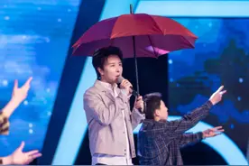 《可惜不是你》创作人曹轩宾来为烟台创作城市之歌，勾起回忆杀图片