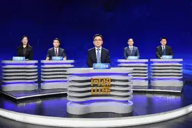 荣成：捕捞许可证年审要买指定保险 否则过不了图片