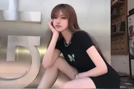 红人馆 | 她们也不想成为铁锤女孩吧图片