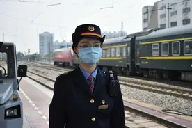 五一小长假，兖州火车站迎来客流小高峰图片