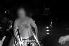 男子左脚骨折还敢驾车，竟然还是醉驾！图片