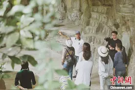 西湖游客不及去年同期1/3 天热景区推“清凉路线”图片
