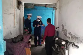 北京开出“飞线充电”首张罚单，记者现场探访→图片