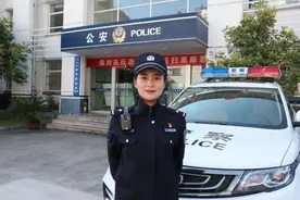 淳安有位颜值很高的女警花，是大家信任的安全守护者图片