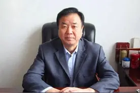宁阳高中学校校长寄语莘莘学子！吾辈必当勤勉，持书仗剑耀中华图片