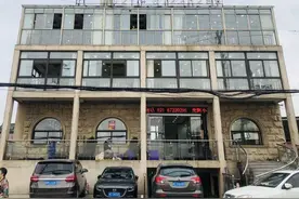 金山这家海鲜饭店内，藏着海边最新鲜本真的味道图片