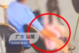 商场保安猥亵女童，四处张望还搂抱亲吻！警方通报图片