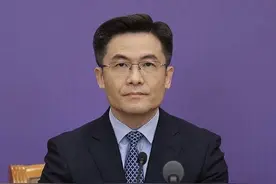 新冠肺炎患者出现手指脚趾发黑 北京协和医院：抗凝治疗非常重要图片