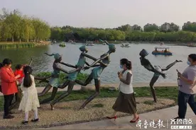 童年的回忆，老鹰捉小鸡图片