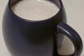 隐食记｜麦乳精：一杯麦芽饮料里的黑白历史图片