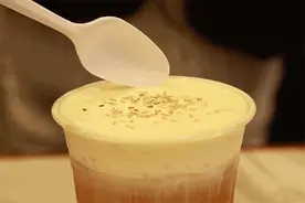 一渴就喝奶茶！小伙暴肥90多斤，抽出“猪油血”！更可怕的事出现了……图片
