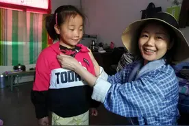 扶贫干部朋友圈牵线 这个“五一”汇聚爱心人士情暖彝区儿童图片