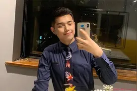 李佳琦小助理转幕后做合伙人怎么回事？小助理退出直播原因揭秘图片