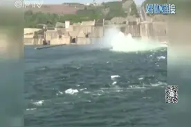 小浪底景区再现“黄河之水天上来”奇观视频封面