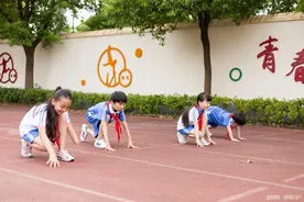 江苏一中学开设“减肥课”：每天不少于100分钟的体育长跑图片