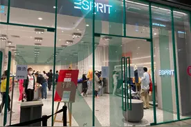 全球服装业遭遇困境 行业的春天何时到来图片