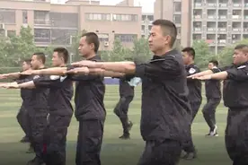 “两手硬 两战赢”：浙江省内高校本周迎来学生返校高峰 各校科学防疫保平安图片