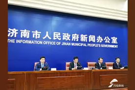 济南实施锻铸师魂、涵养师德、提升师能、激励惠师四大行动 切实提升教师队伍素质图片