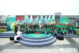 新希望启动首届企业文化节 助推集团“新十年”发展图片