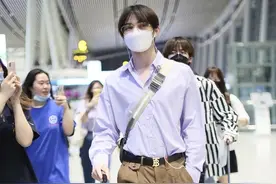 男星街拍｜这周的华语男星也太！会！穿！了！吧图片