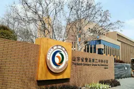 青岛二中分校：笔试只考物理 自招成绩在录取中占比50%图片