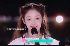希林娜依高是富二代吗家庭背景介绍 五字妹妹与欧阳娜娜是校友图片