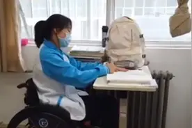 16岁女孩被全年级男生守护，成为全年级的“团宠”！真相太暖心图片