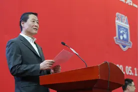 上海足协新任掌门人柳海光：足球靠团队，没人传球不可能进球，管理也是如此图片