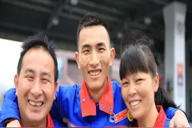 从夫妻档到母子档，这一家三口，与加油站结下不解之缘图片