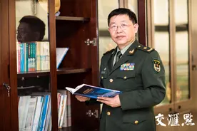 星光｜30年磨一剑，为国防通信铸起“钢铁防线”——记中科院院士、陆军工程大学校长王金龙图片