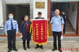 兄妹失散30年，癌症晚期的妹妹终于找到娘家人图片