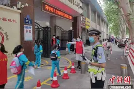 开学没几天，就要放暑假？这些地方给出明确答案图片