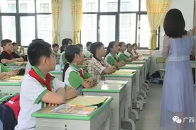 南宁市中小学允许摘口罩啦图片
