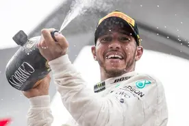 超越贝克汉姆，F1车手汉密尔顿荣登英国体育圈首富图片