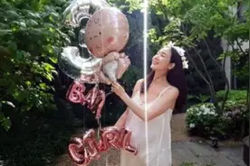44岁崔智友诞下女儿 曾为高龄产妇打气图片
