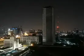 90后创业者在泰国：从没见过这样安静的曼谷视频封面