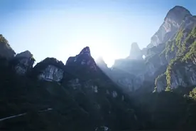 上游调查｜起底被推上风口浪尖的翼装飞行：高低空起跳差异极大，极限运动爱好者其实更谨慎图片
