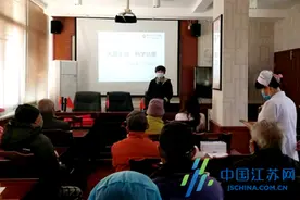 关爱生命，科学抗癌！泰州市第二人民医院积极开展肿瘤防治宣传活动图片