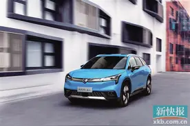 CN95级座舱+L3级自动驾驶+3.9S百公里加速 医生证言，开起来真爽图片