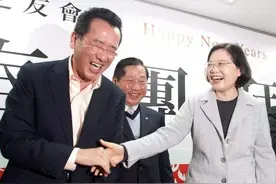 顾立雄能安蔡英文什么心？图片