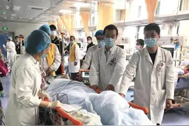 30多岁女白领健身时突然倒地，血都变黑了！医生紧急提醒…图片