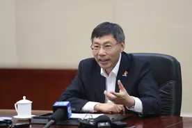 全国人大代表、浪潮集团董事长孙丕恕：“新基建”如同建设“数字高速公路”图片