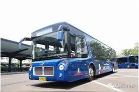 苏州金龙海格风景客车带你畅游上海迪士尼图片