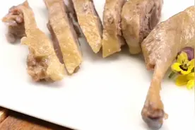 听说没有一只鸭子能活着走出南京图片