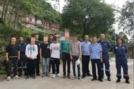 惊险｜5名学生被困深山，莆Sir星夜冒雨救援，争分夺秒9小时！图片