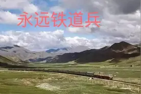 在阳光下茁壮成长的草原上的孩子 摄影一组图片