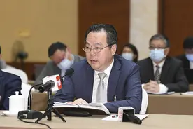 张兆安代表：建议把长三角一体化示范区纳入自贸区范围图片