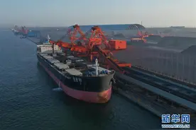 唐山港曹妃甸港区煤码头三期先期工程投产图片