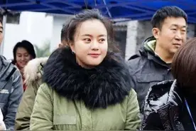 演员何翯做客《鲁剧面对面》，“云做客”为何变成“云吐槽”？图片