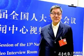专访参与民法典编纂专家学者：民法典体系庞大，地位仅次于宪法图片